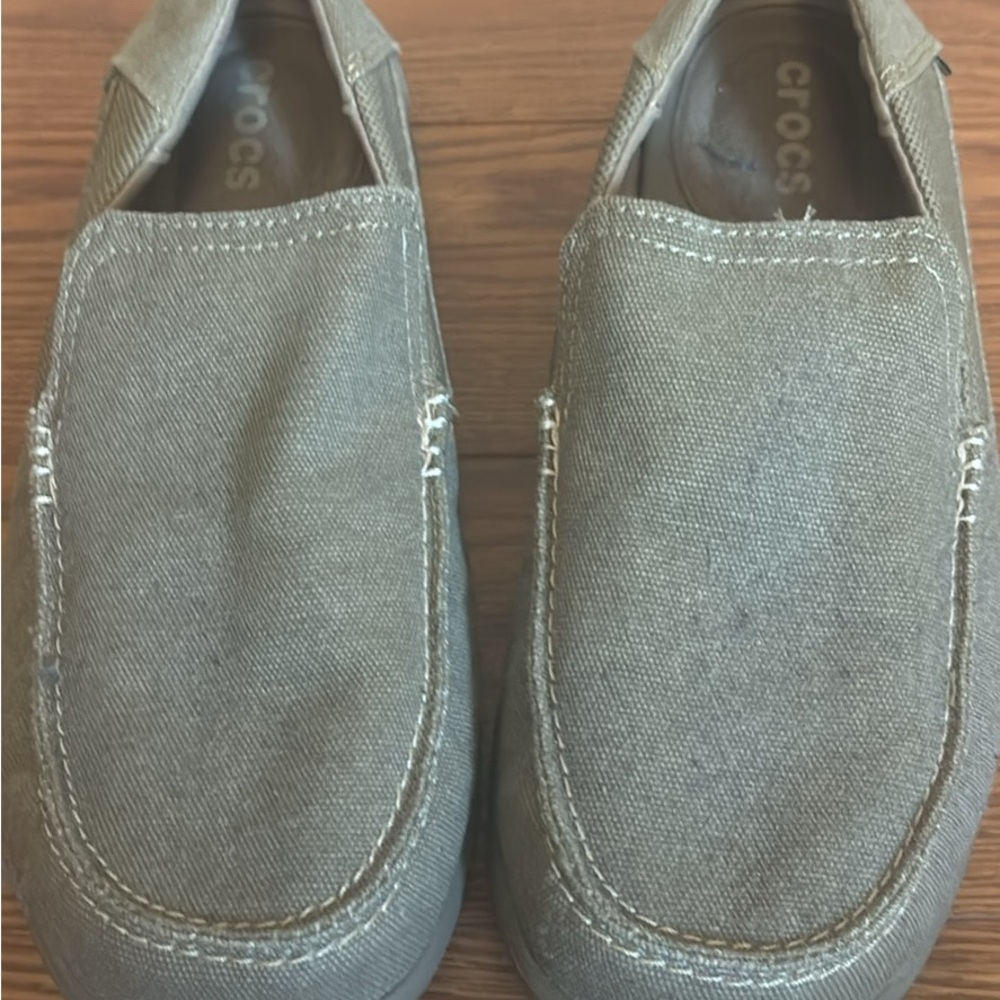 CROCS Men's Gray Loafers
